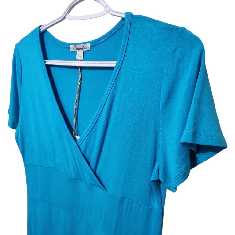 Illuminative Tunic Top Size Medium Blue Vneck Short Sleeve - Picture 4 of 14